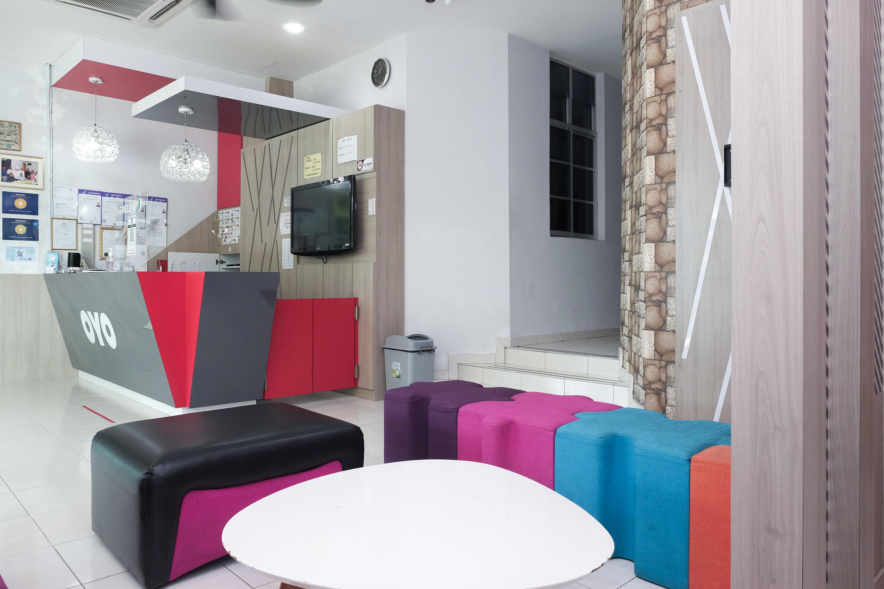 Super Oyo 89930 Golden Guest House Hotel Kuantan